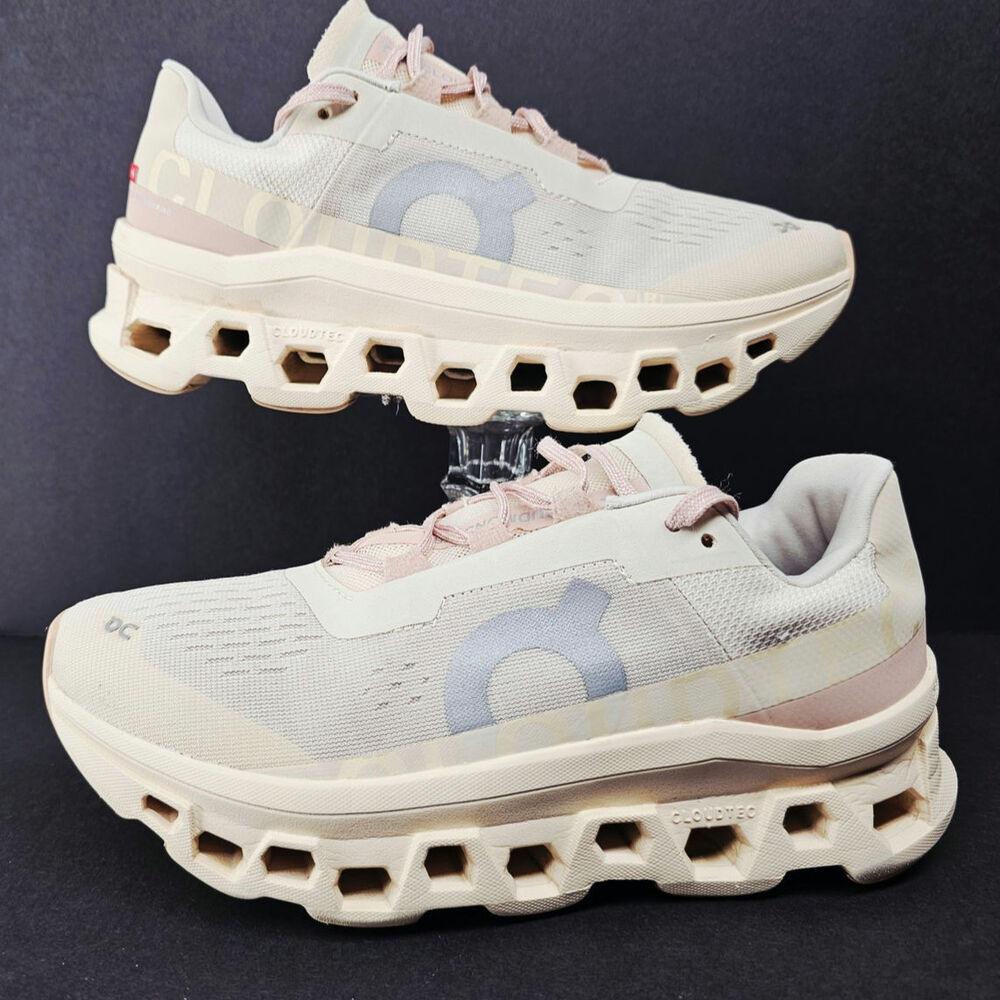 Oncloud Women 7.5 Comfy footwear
